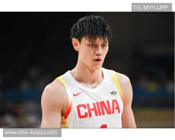 曾凡博在篮网定位为3D球员短暂出场是常态希望他保持积极心态继续努力 曾凡博在篮网定位为3D球员短暂出场是常态希望他保持积极心态继续努力