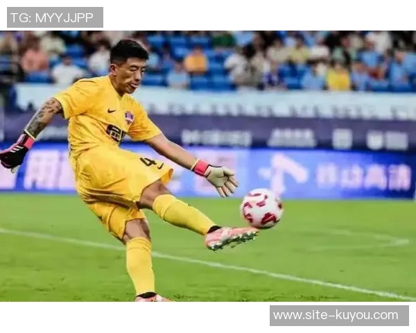 梅州博主爆料国安门将郭全博28岁前退役引发热议或为假消息