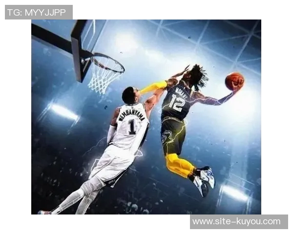 太阳队近期积极寻求引进控卫目标包括莫兰特三球和吹杨等明星球员 太阳队近期积极寻求引进控卫目标包括莫兰特三球和吹杨等明星球员